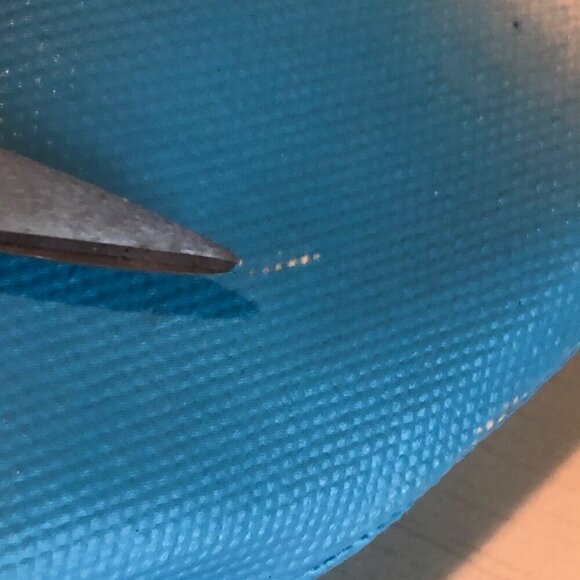 **SOLD**Tory Burch Summer Slouchy Hobo Natural / Juniper Berry Multi-Color Tote - Picture 11 of 14